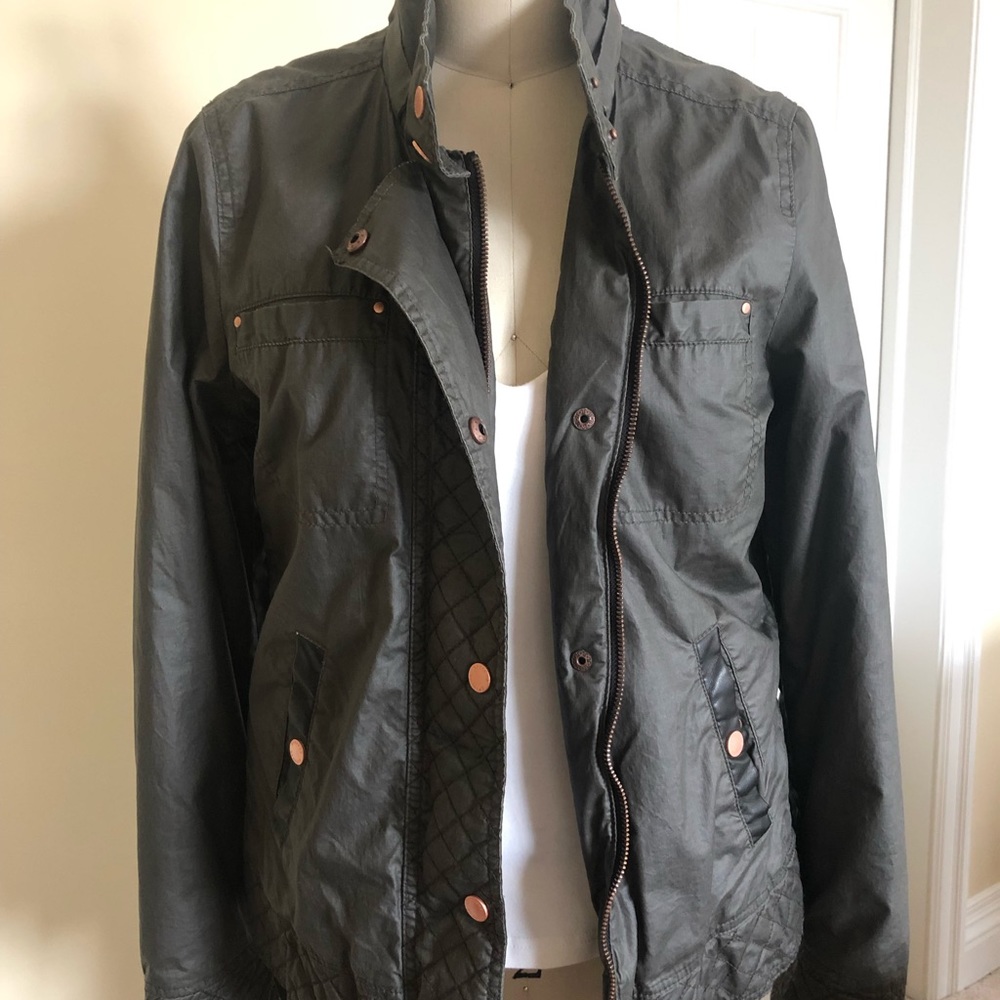 Express Jacket - Picture 2 of 5